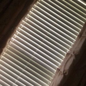 Meet your Posher, Harris